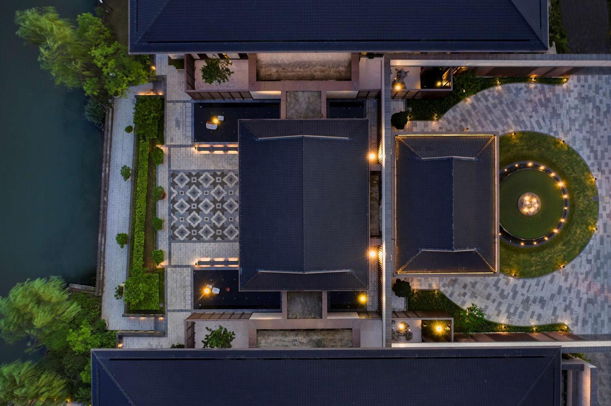 Hilton Shanghai Songjiang Guangfulin Exterior photo