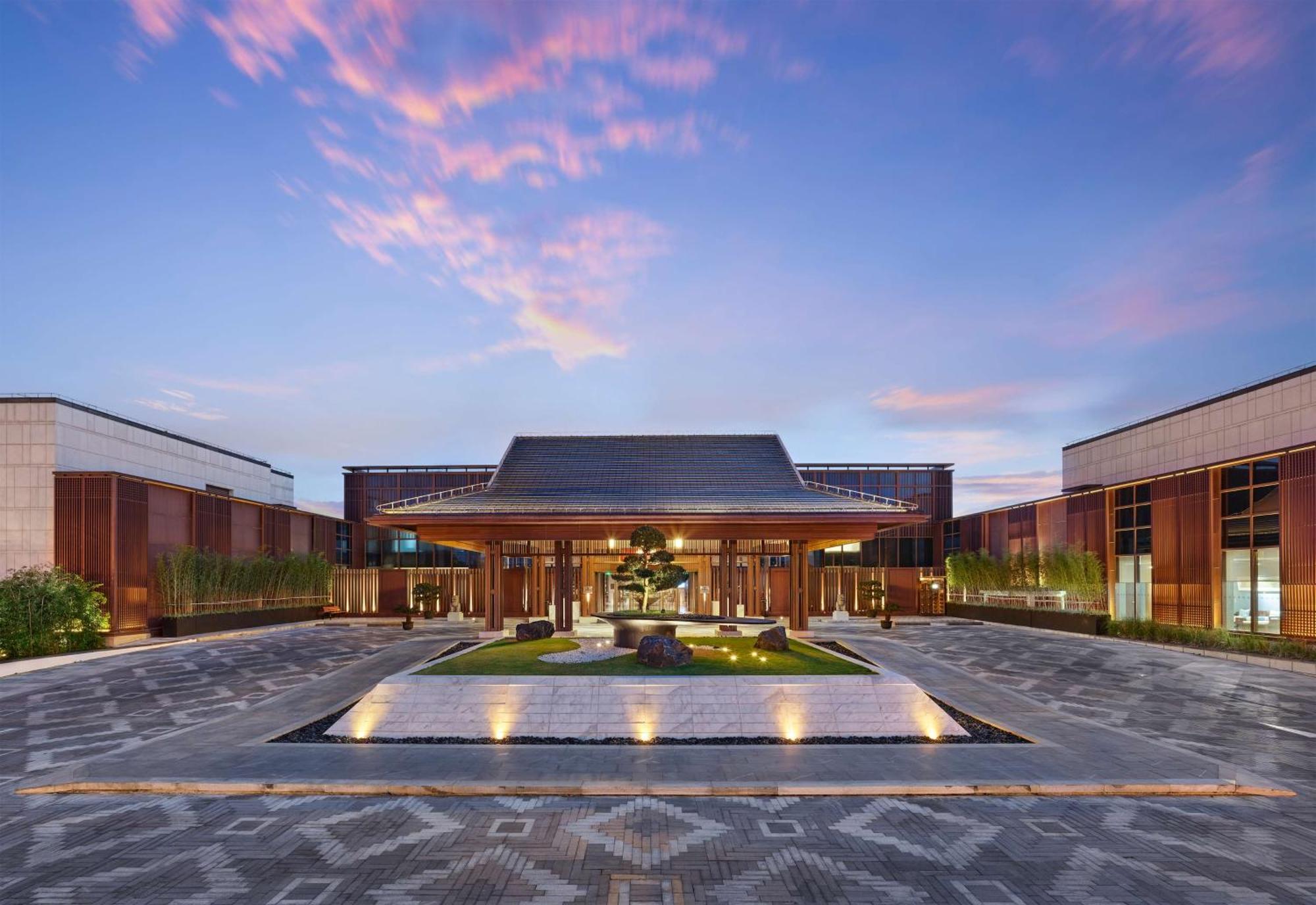 Hilton Shanghai Songjiang Guangfulin Exterior photo